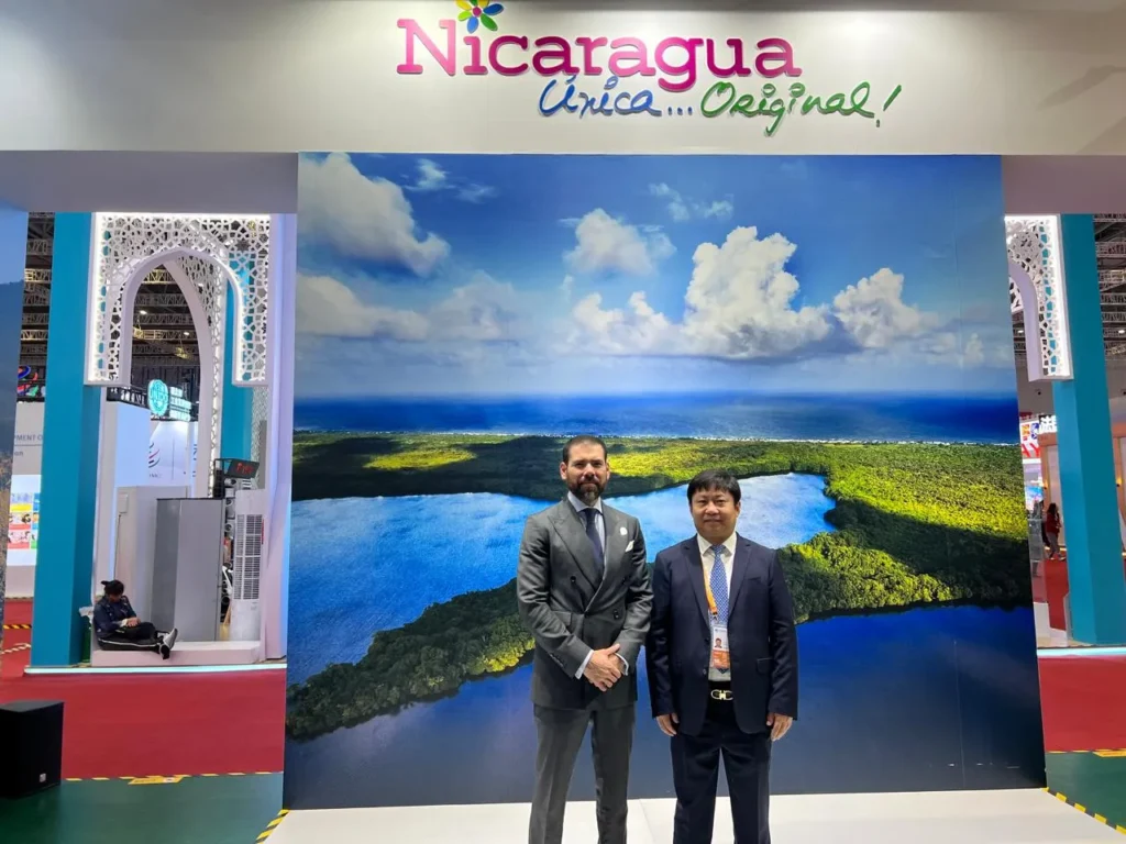 Skyrizon Group presente en la 7ª Exposición Internacional de Importaciones de China (CIIE) 2024 en Shanghái